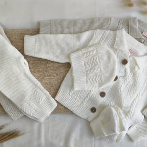Cozy Knit Set Of 4 Pcs